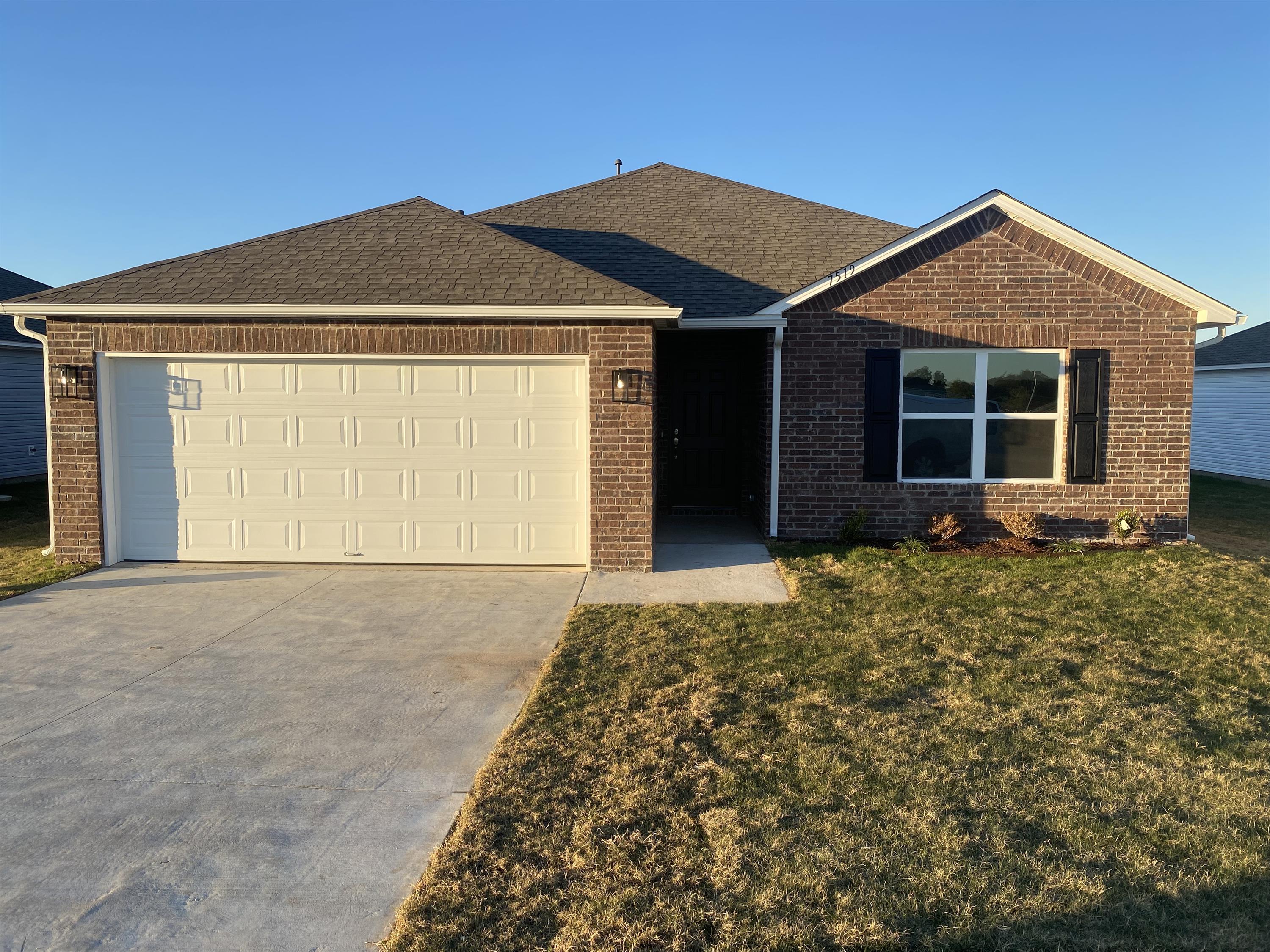 7519 East 144th Street North