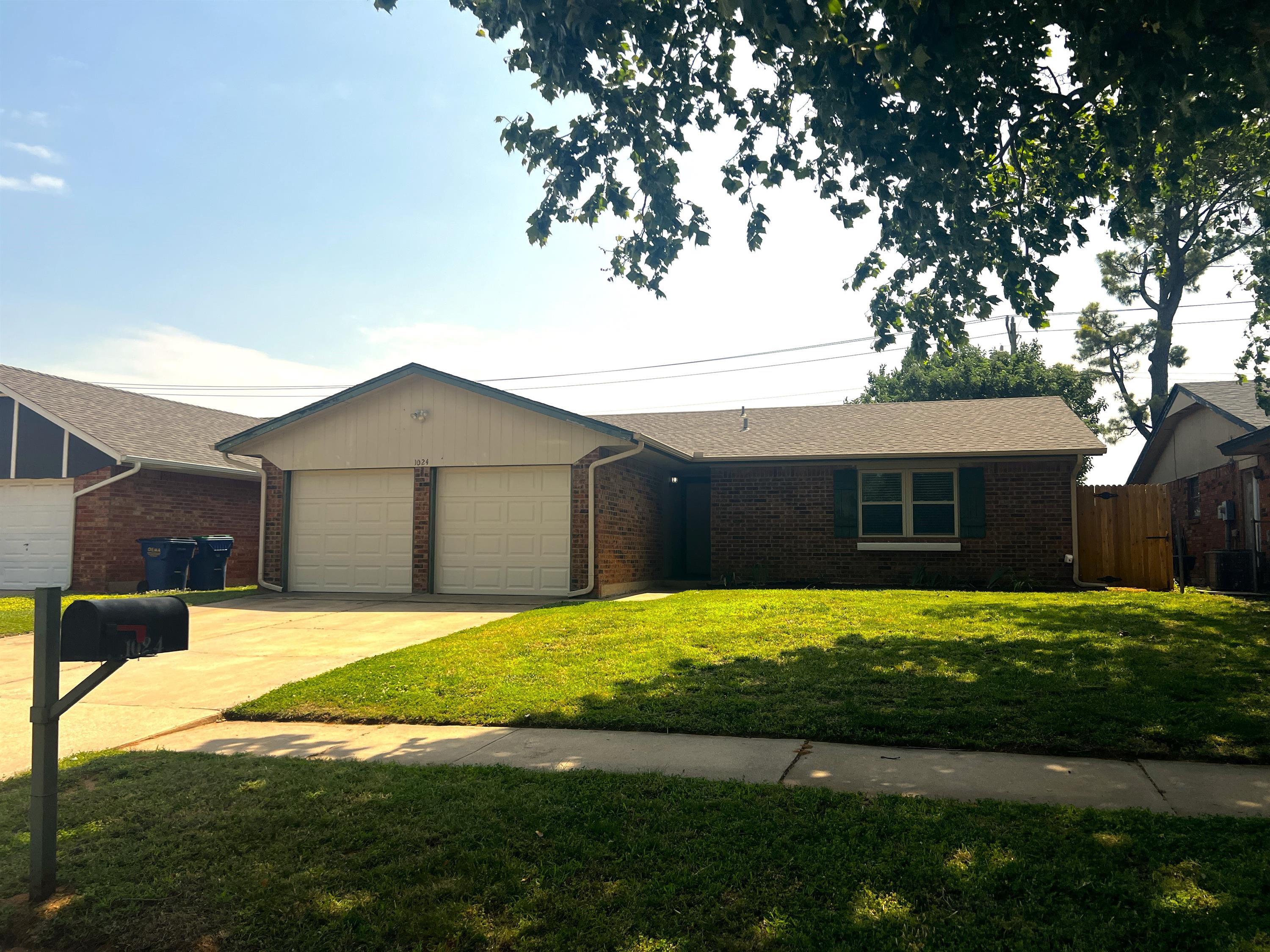 1024 South Highland Drive